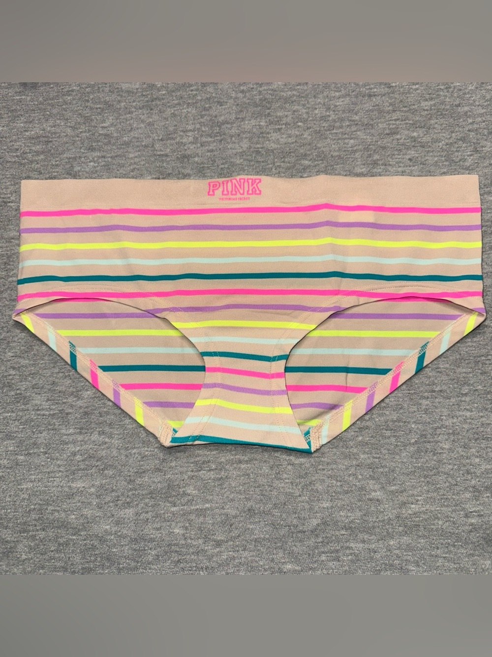 NWT Victoria’s Secret PINK Vintage Striped Low Rise Hipster Yoga Panties MEDIUM